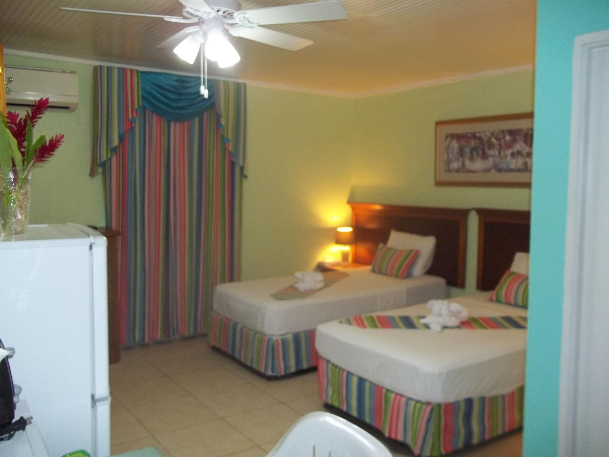 Palm Garden Hotel Barbados Bridgetown Kültér fotó