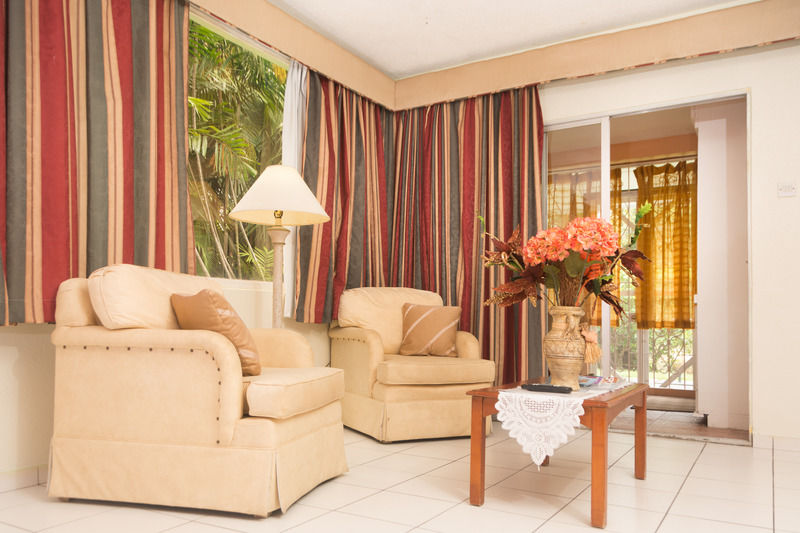 Palm Garden Hotel Barbados Bridgetown Kültér fotó